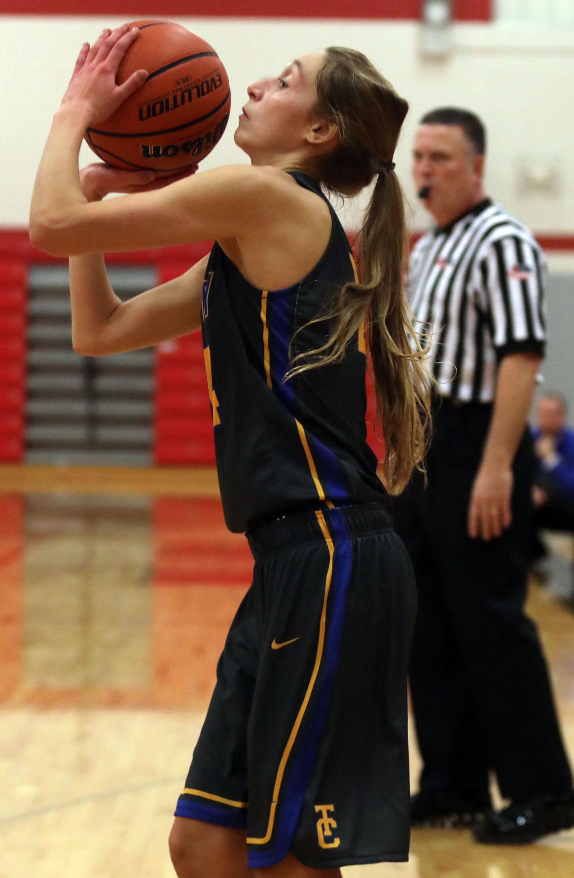 Warrensburg Latham vs Tri City Sangamon Valley girls basketball 14 11.19.18.jpg